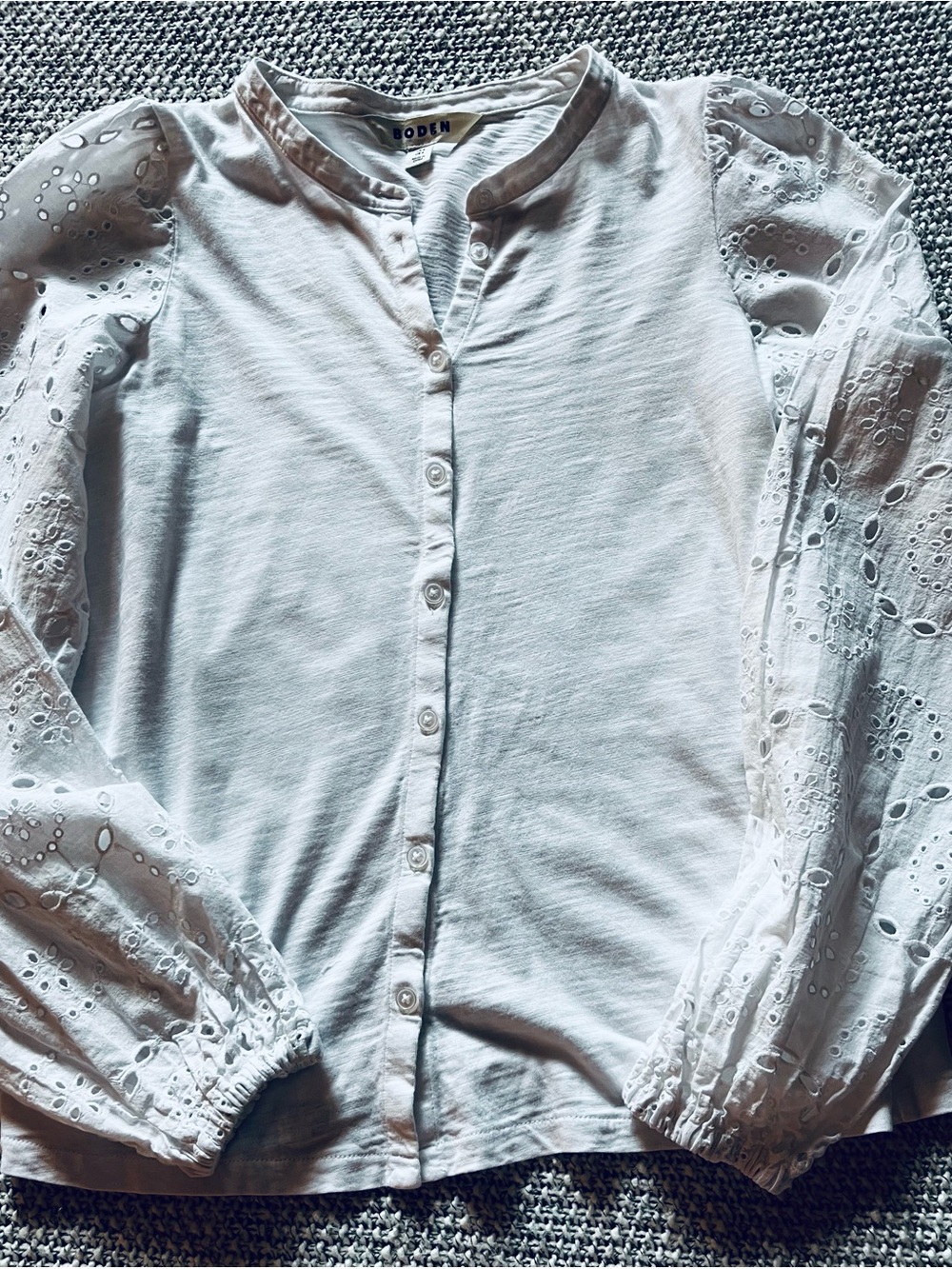 Boden 100% Cotton Eyelet Sleeve Top in Crisp White Women’s Size Small - Picture 3 of 8